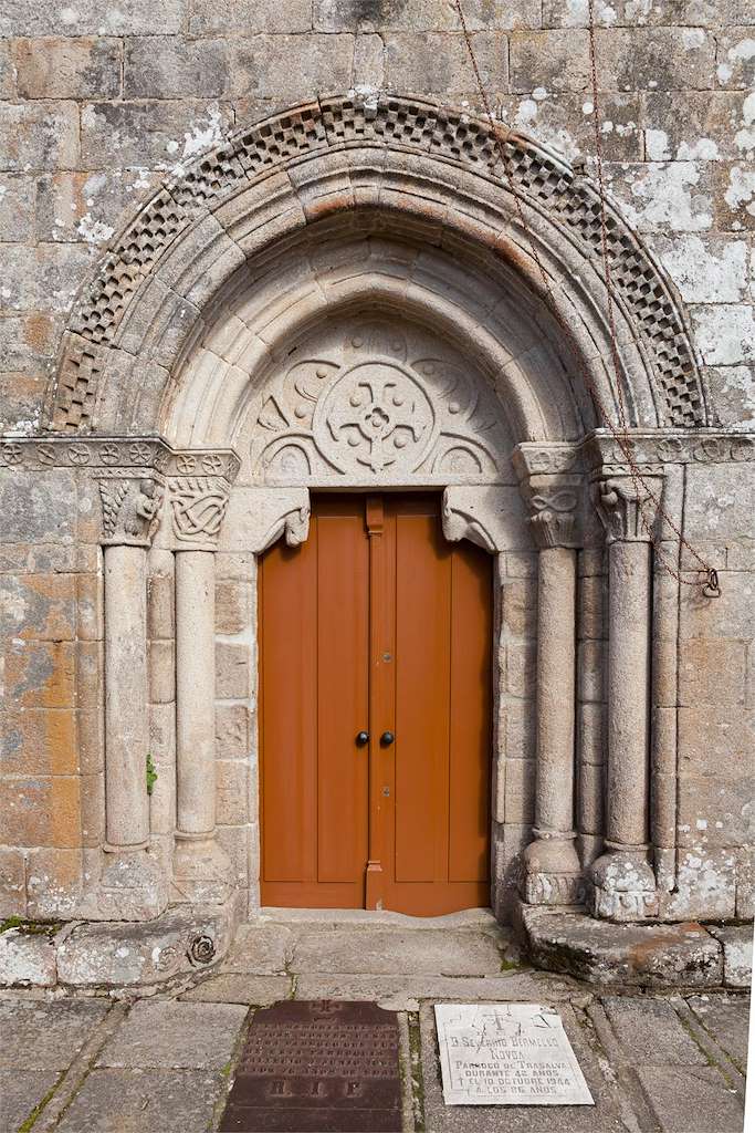 Iglesia de San Pedro de Trasalba en Amoeiro