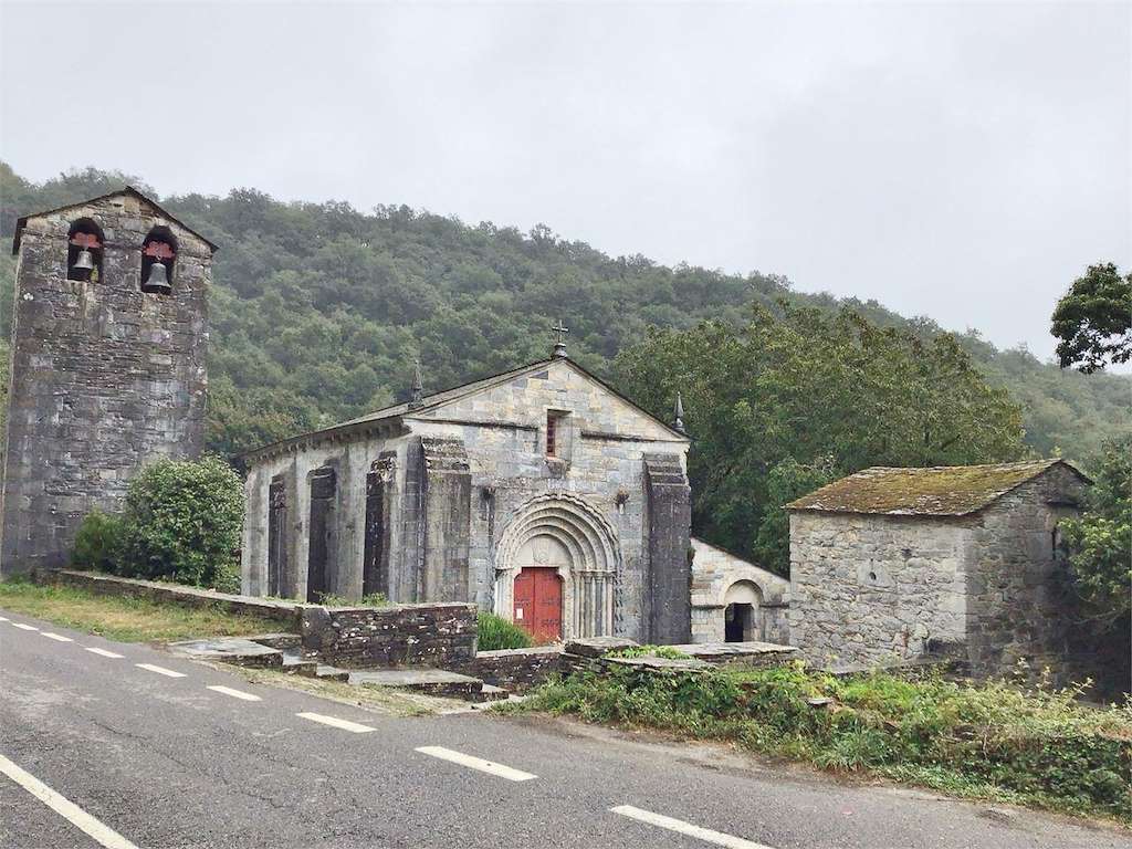 Iglesia de San Pedro Fiz de Hospital en O Incio