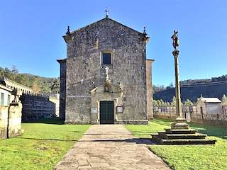 Iglesia de San Tirso de Cando