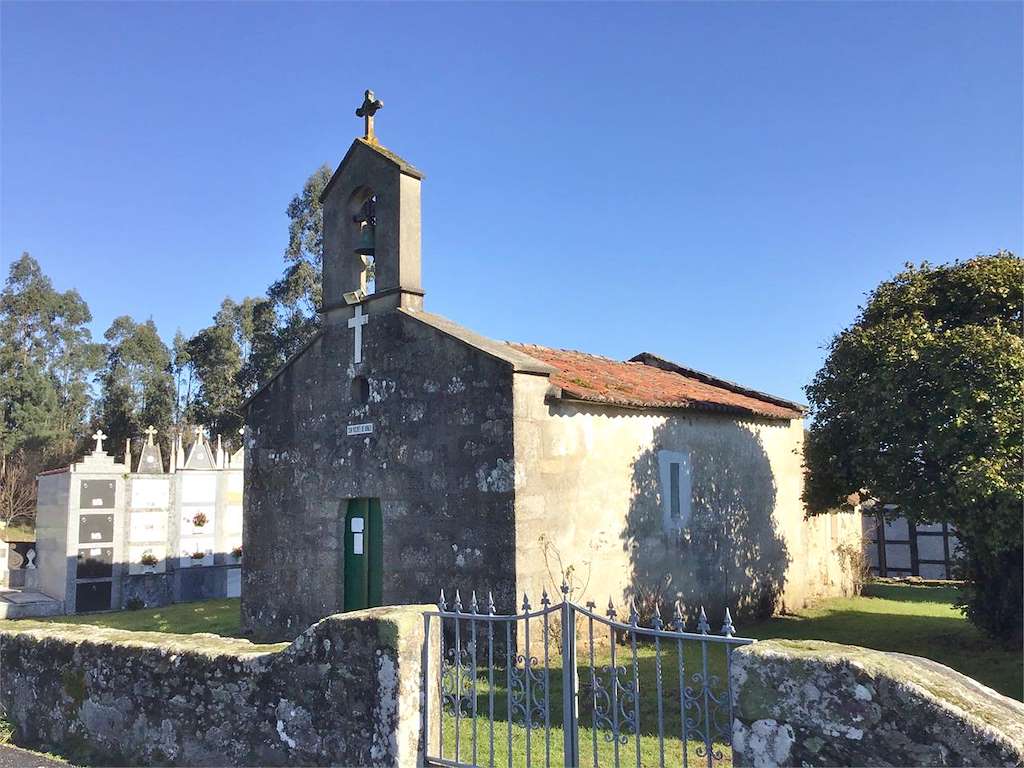 Iglesia de San Vicente de Armea en Coirós