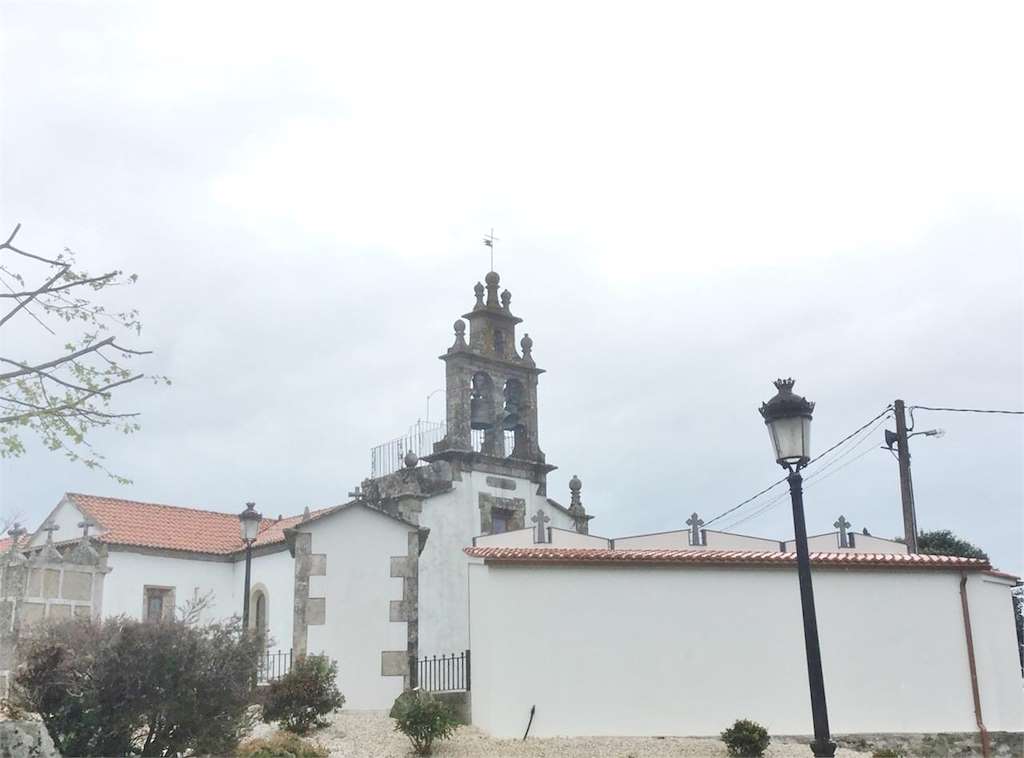 Iglesia de San Vicente de Boqueixón