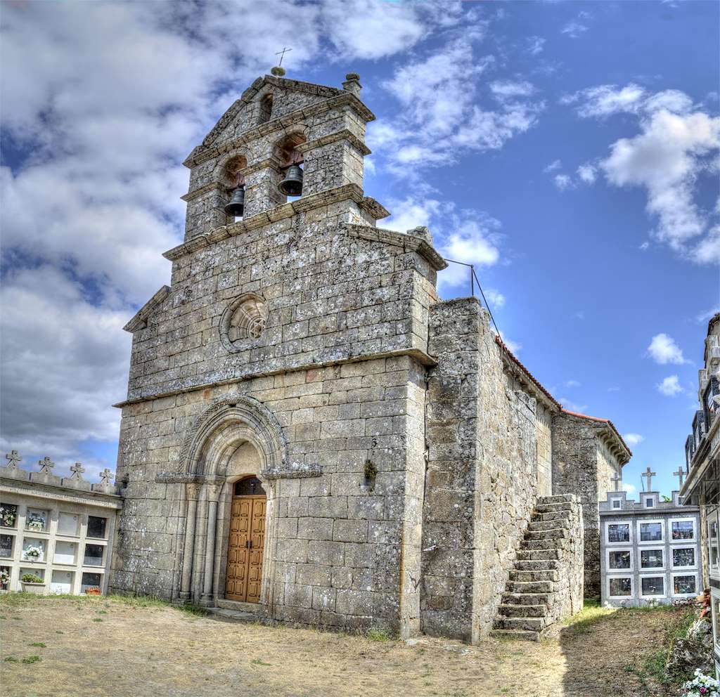 Iglesia de San Vicente de Pinol en Sober