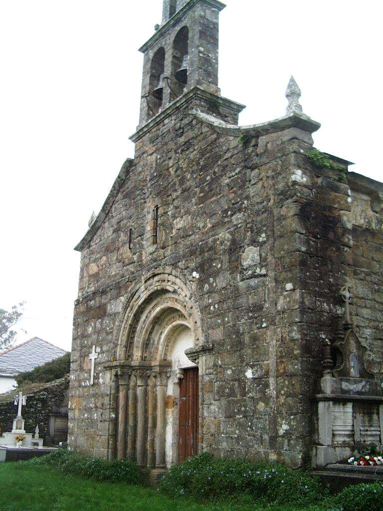 Iglesia de San Vitorio de Ribas de Miño en O Saviñao