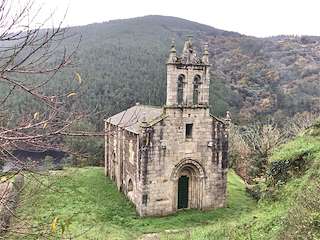Iglesia de San Xoán da Cova
