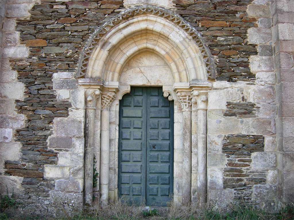 Iglesia de San Xoán da Cova en Carballedo