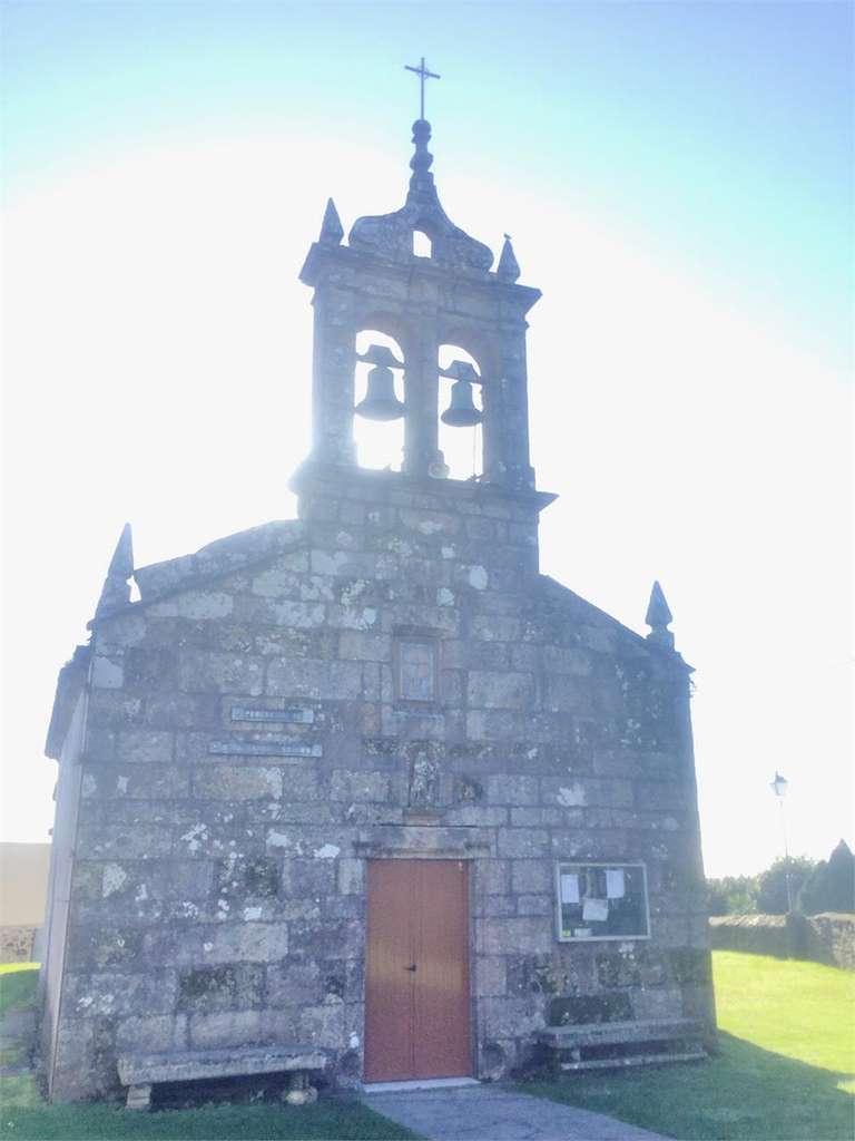 Iglesia de San Xoán de Grixoa en Santa Comba