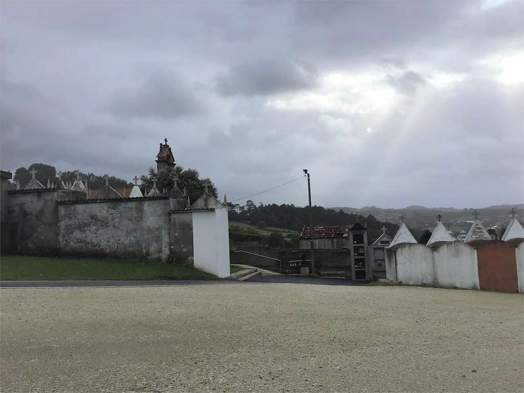 Iglesia de San Xulián de Barrañán en Arteixo