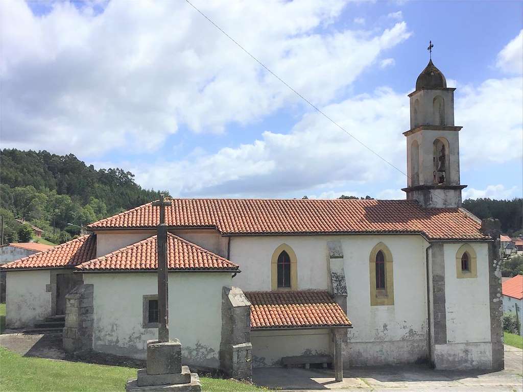 Iglesia de San Xurxo de Magalofes en Fene