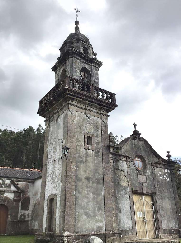 Iglesia de San Xurxo en Moeche