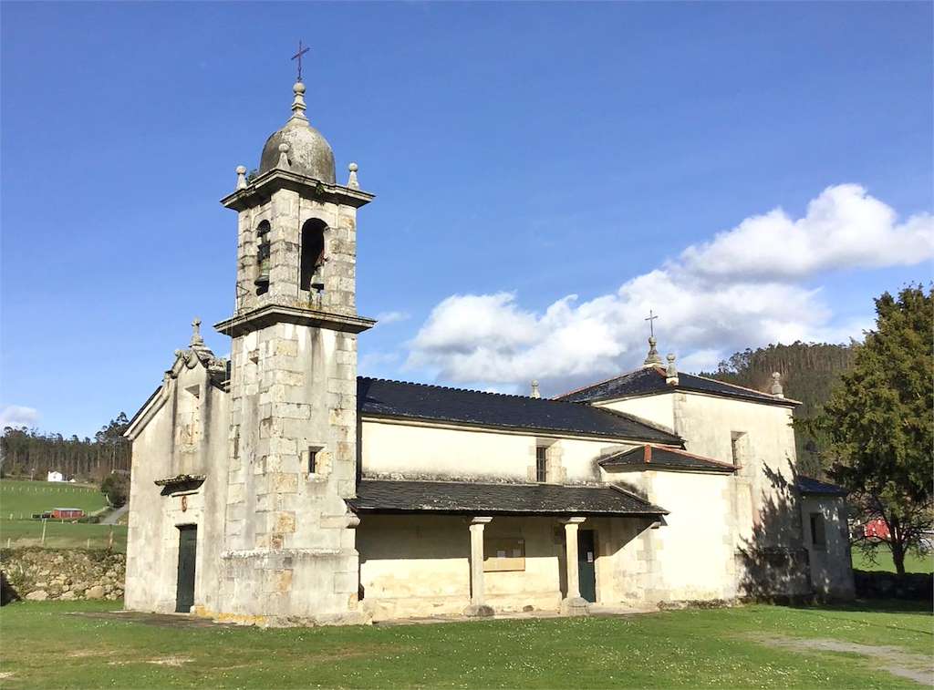 Iglesia de Santa Eulalia de Frexulfe en O Valadouro