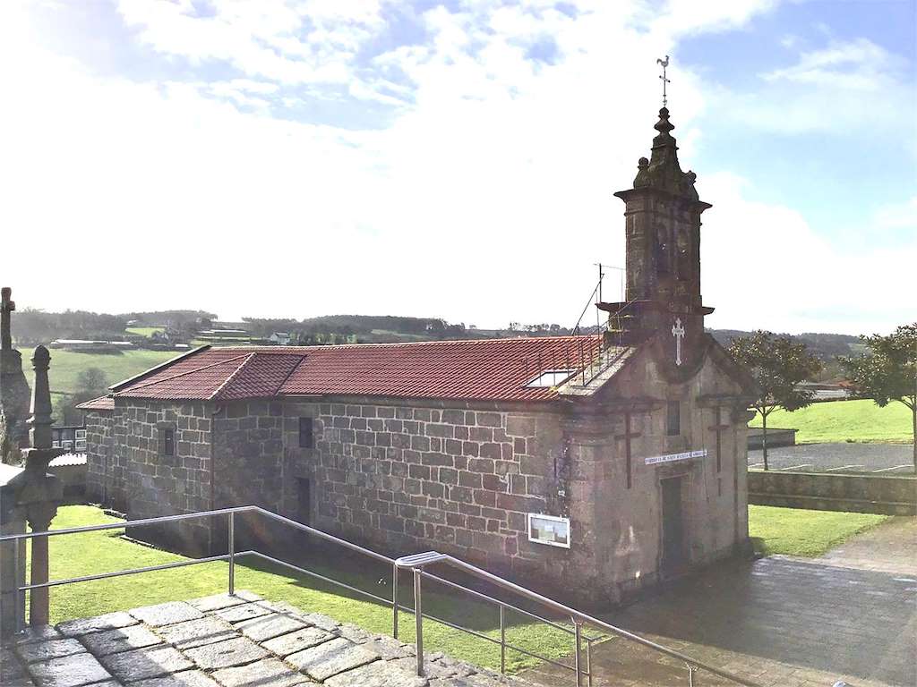 Iglesia de Santa Eulalia de Gorgullos en Tordoia