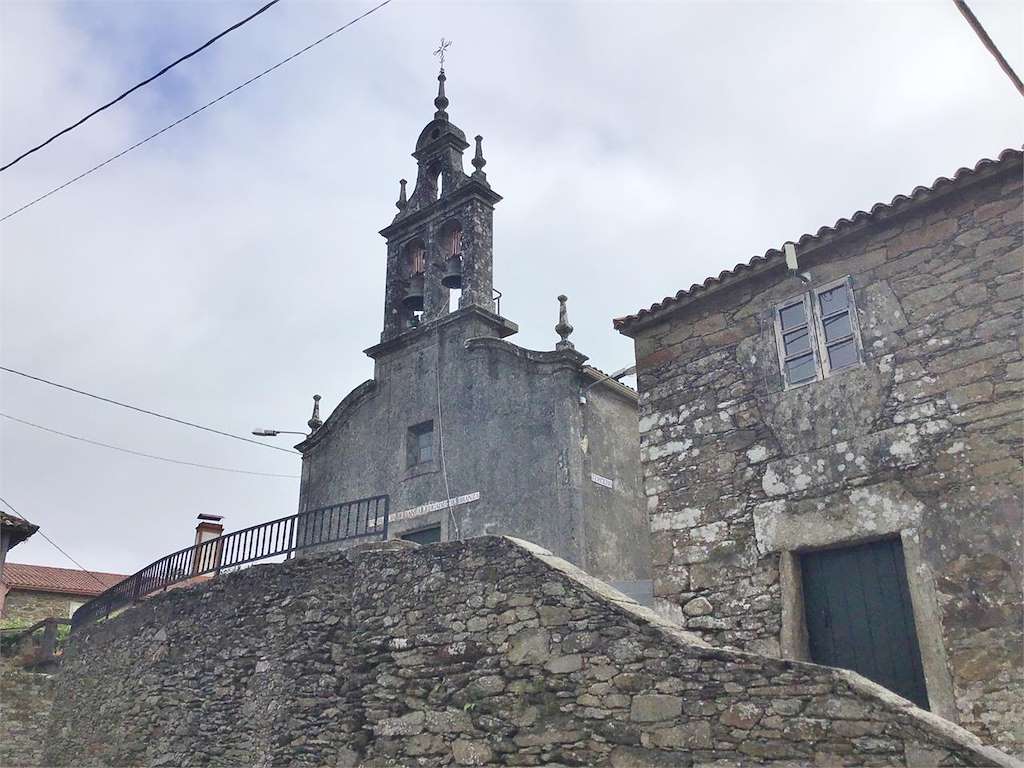 Iglesia de Santa Leocadia de Branzá en Arzúa
