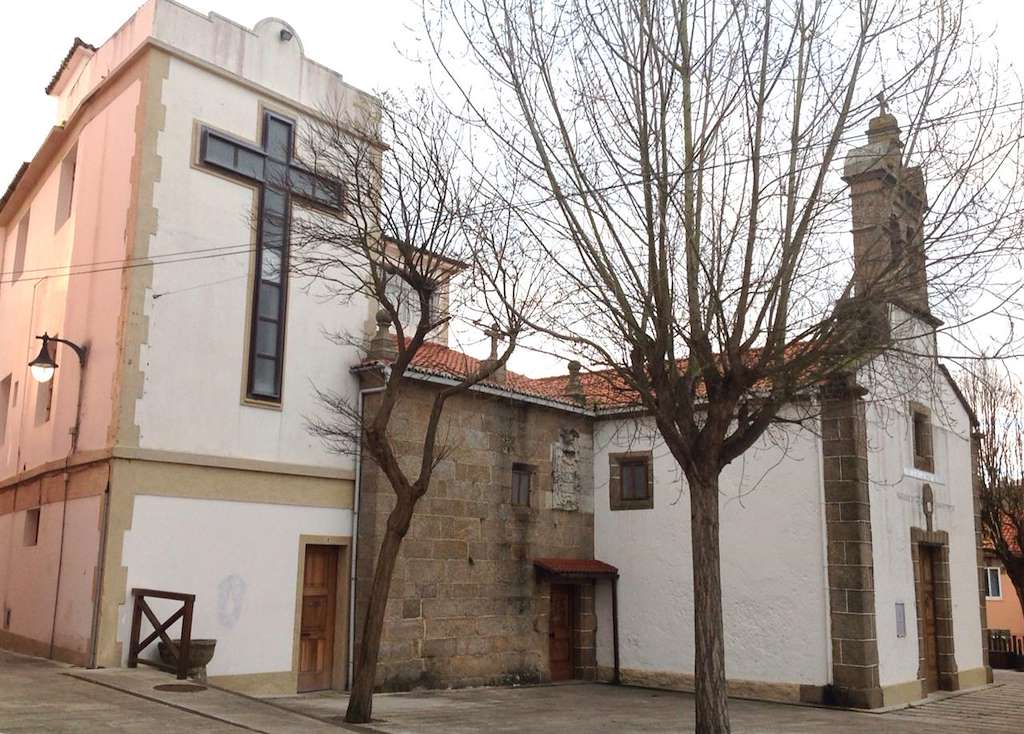Iglesia de Santa Leocadia de Perillo en Oleiros