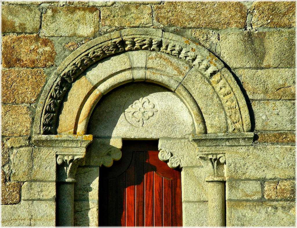 Iglesia de Santa Mariña de Lañas en Arteixo