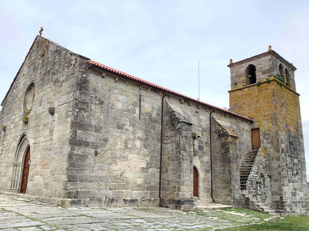 Iglesia de Santa María da Atalaia de Laxe