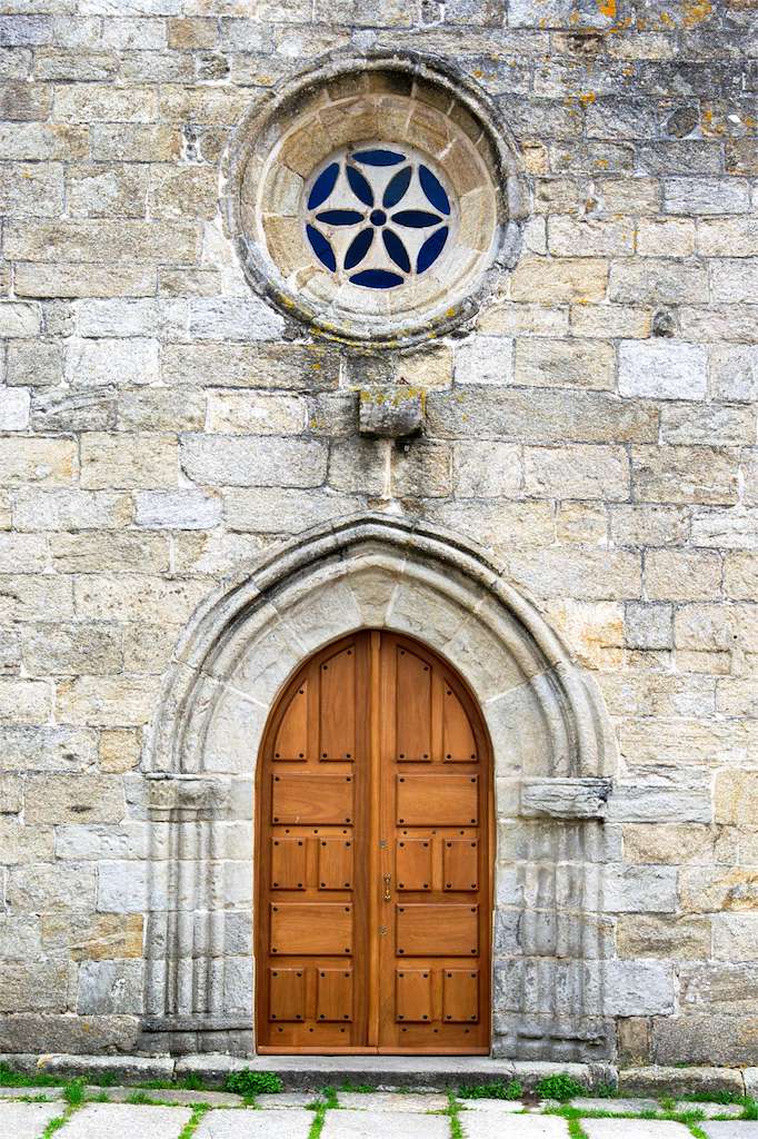 Iglesia de Santa María da Atalaia de Laxe