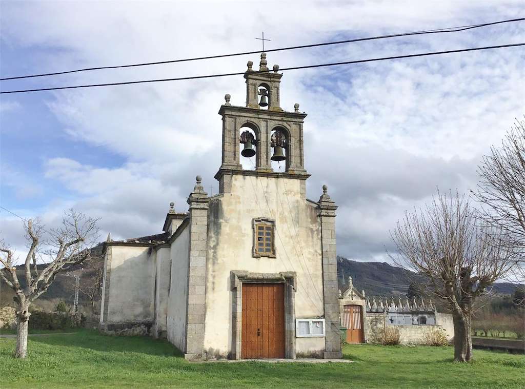 Iglesia de Santa María de Bacoi en Alfoz