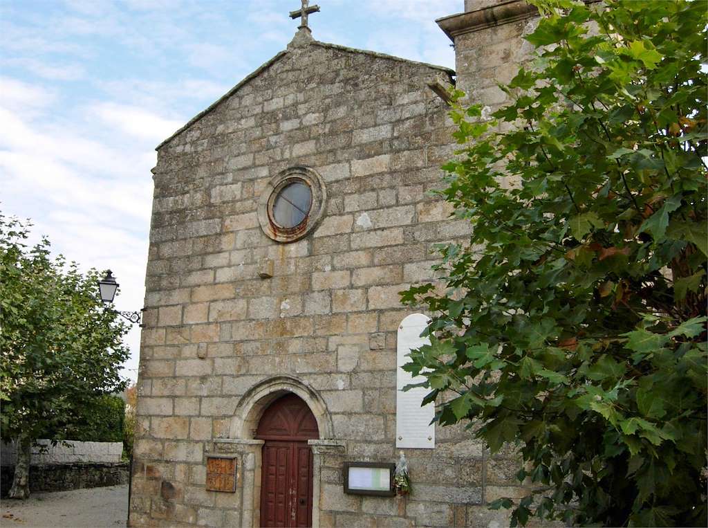 Iglesia de Santa María de Caleiro en Vilanova de Arousa