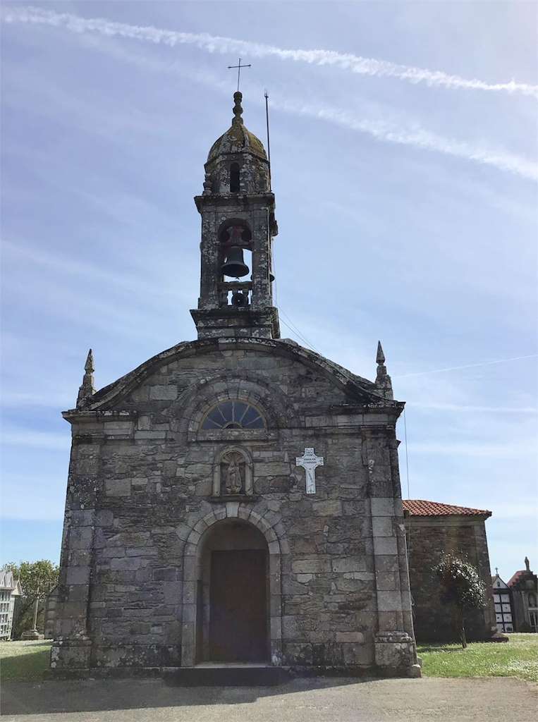 Iglesia de Santa María de Cereo en Coristanco