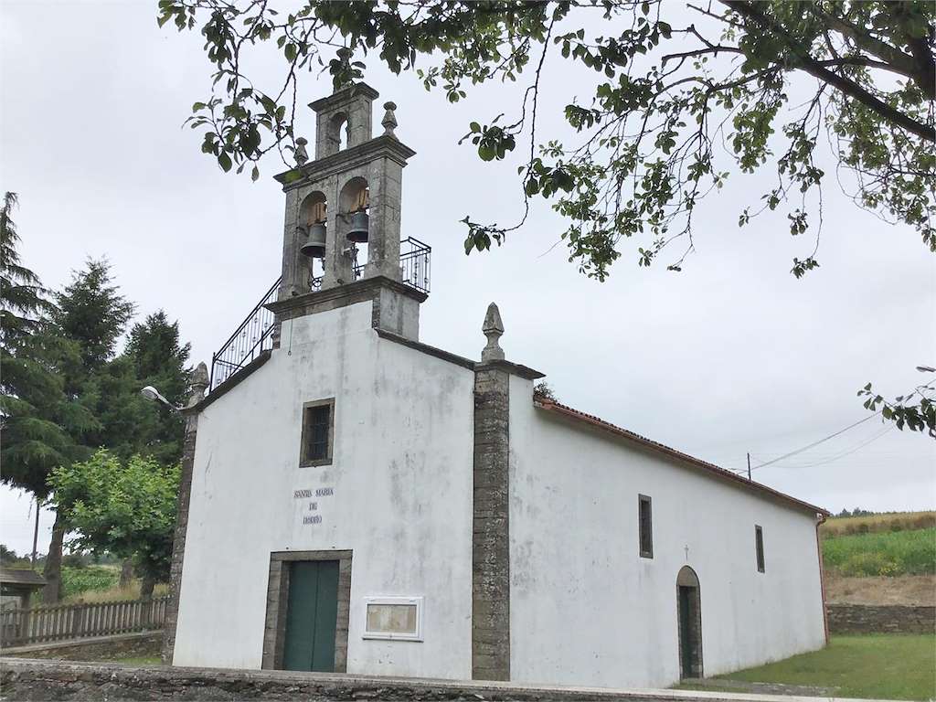Iglesia de Santa María de Dodro en Arzúa