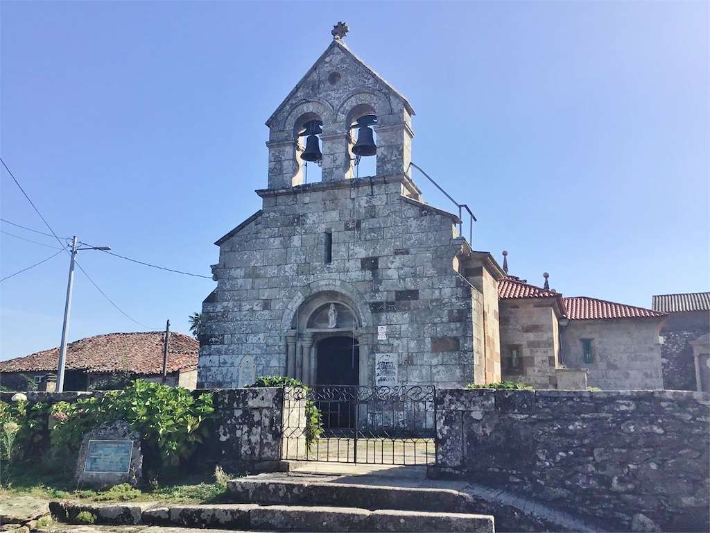 Iglesia de Santa María de Donramiro en Lalín