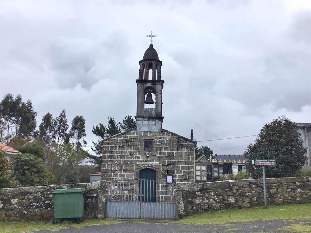 Iglesia de Santa María de Ferreira en Coristanco