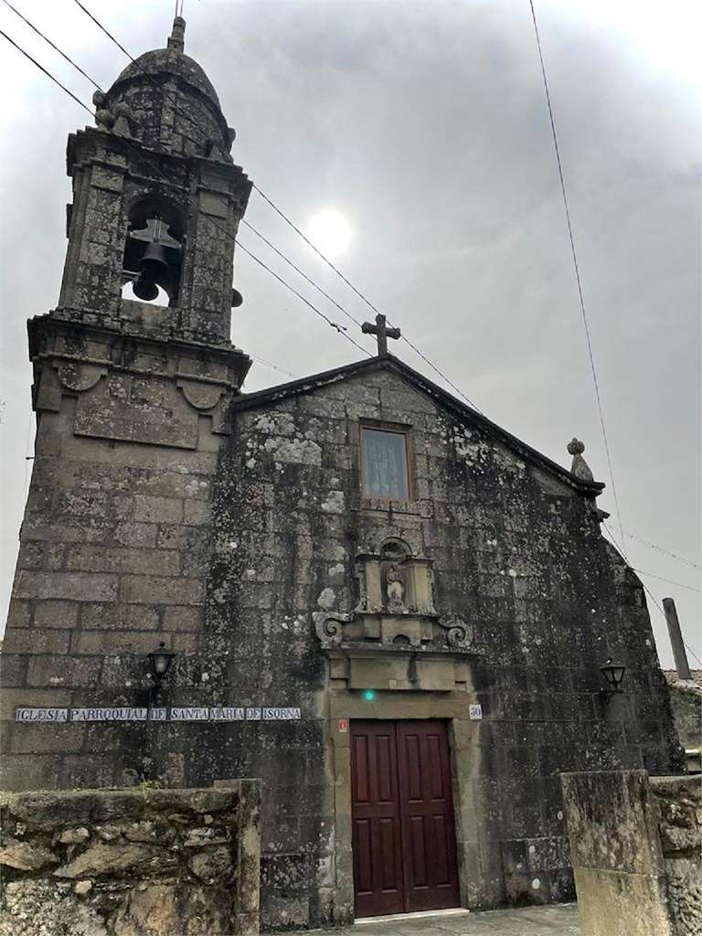 Iglesia de Santa María de Isorna en Rianxo