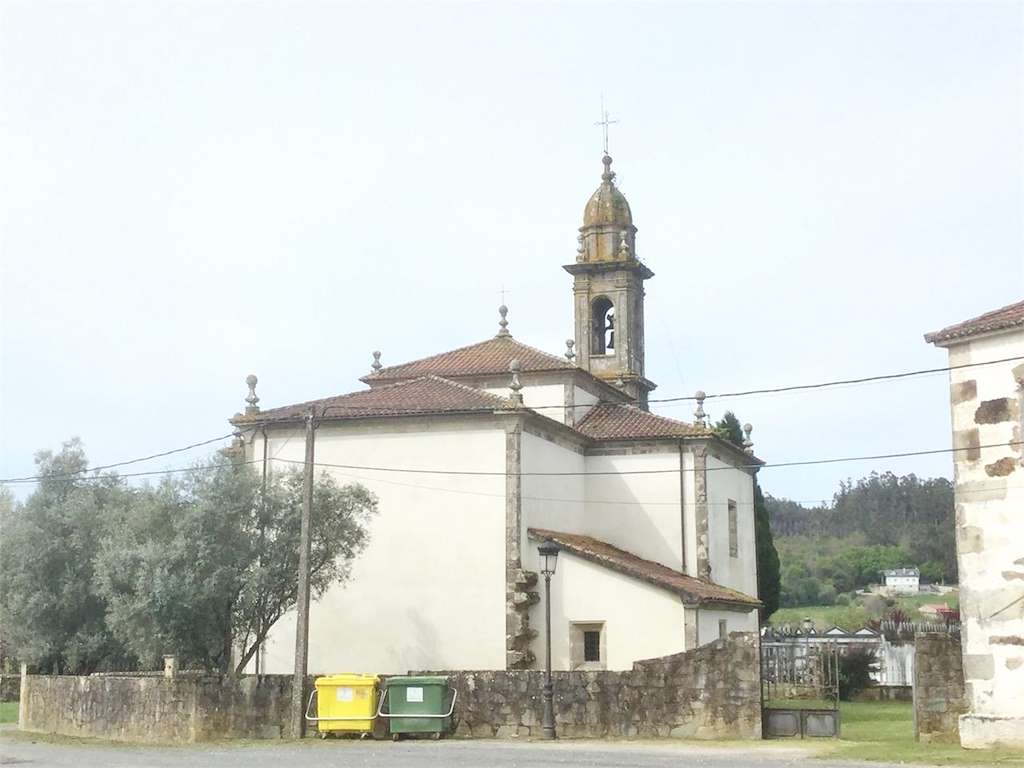 Iglesia de Santa María de Lamas en Boqueixón