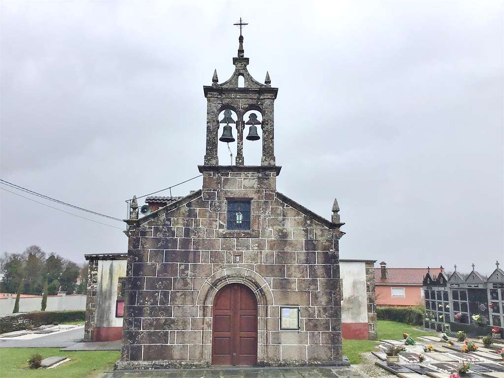 Iglesia de Santa María de Leira en Ordes