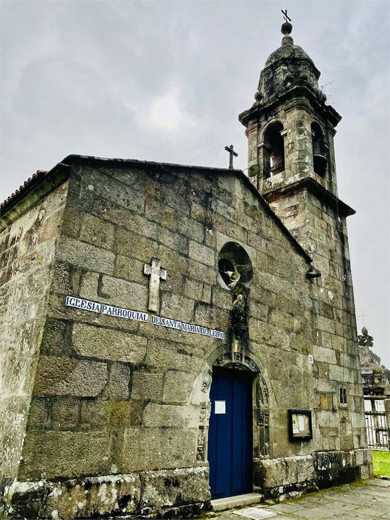 Iglesia de Santa María de Leiro en Rianxo