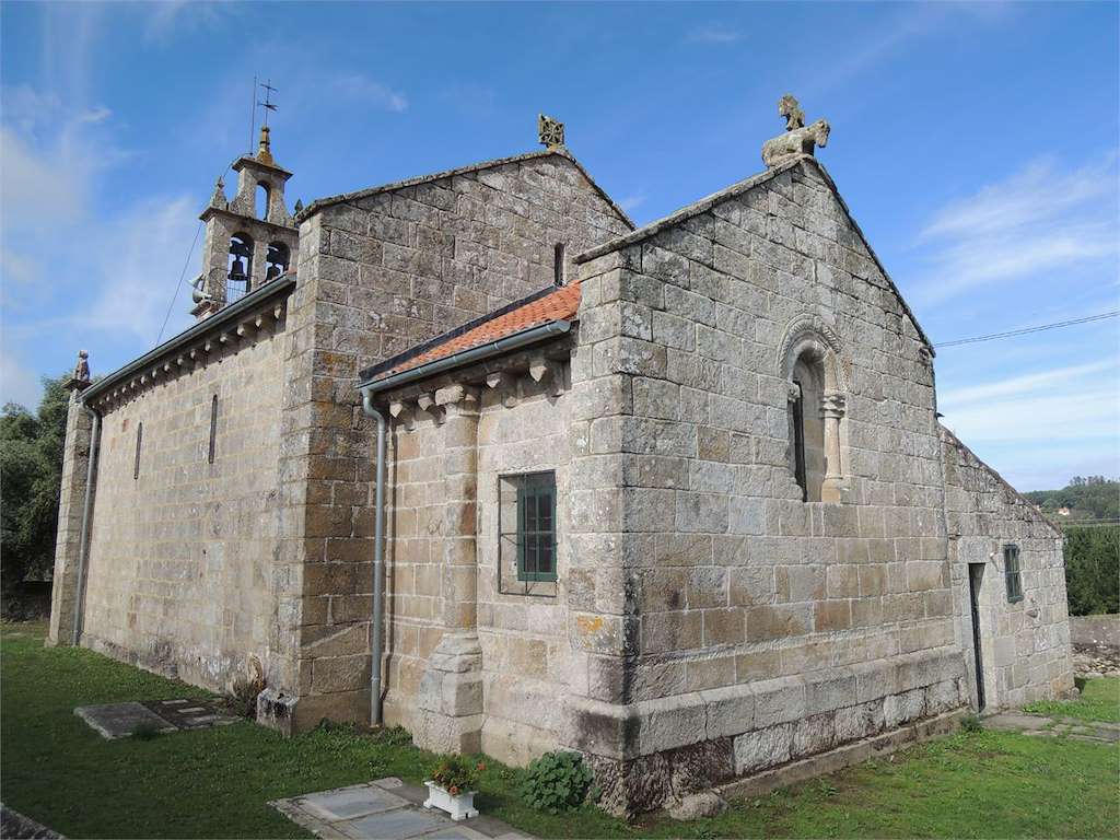 Iglesia de Santa María de Loimil en A Estrada