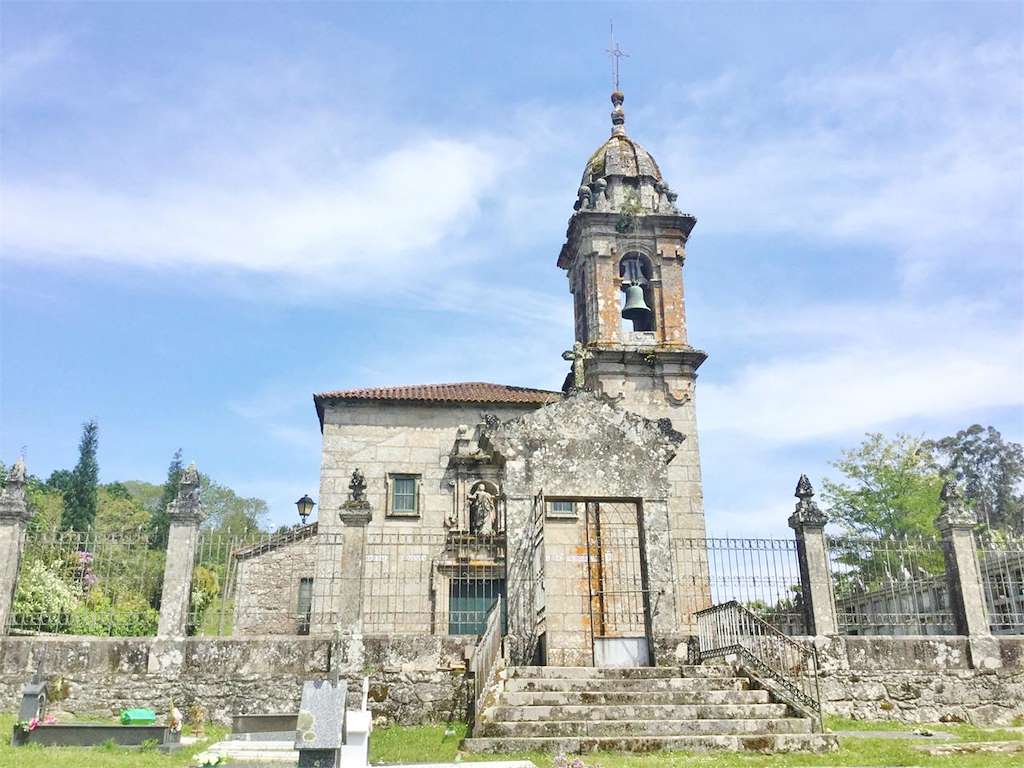 Iglesia de Santa María de Trasmonte en Ames