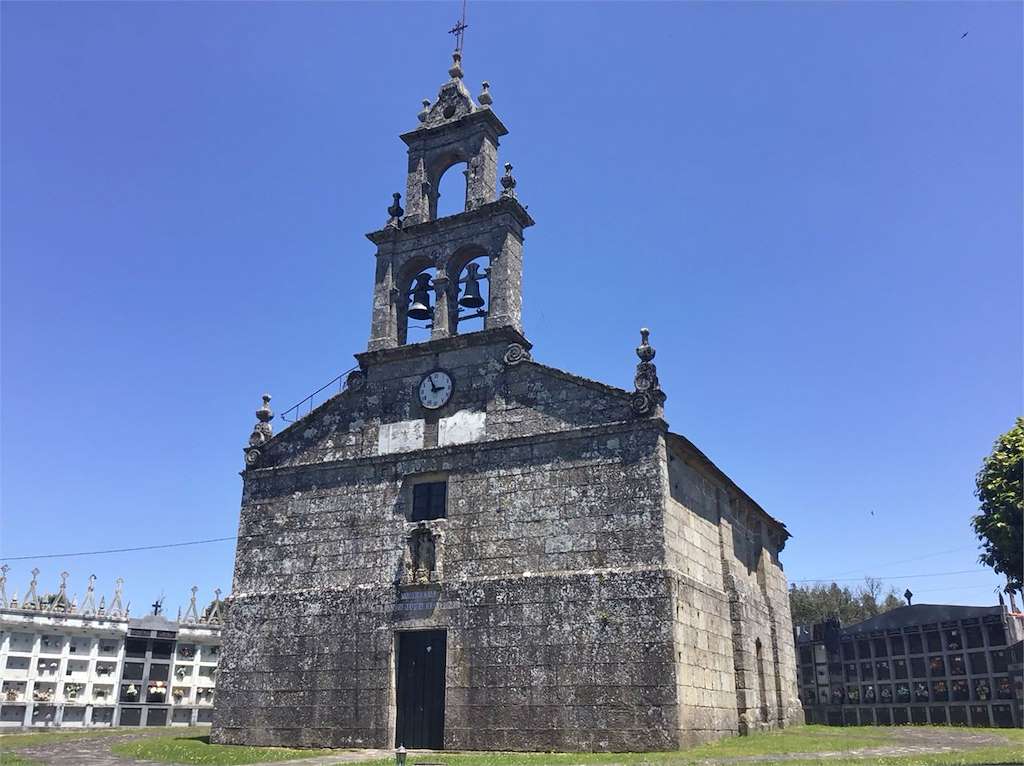 Iglesia de Santa María de Veris en Irixoa