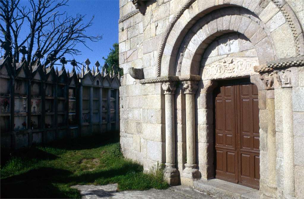 Iglesia de Santiago de Barbadelo en Sarria
