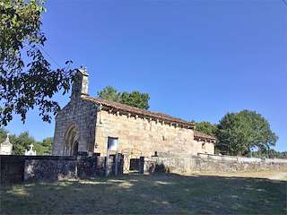 Iglesia de Santiago de Bidouredo