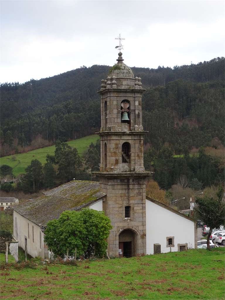 Iglesia de Santiago de Bravos en Ourol
