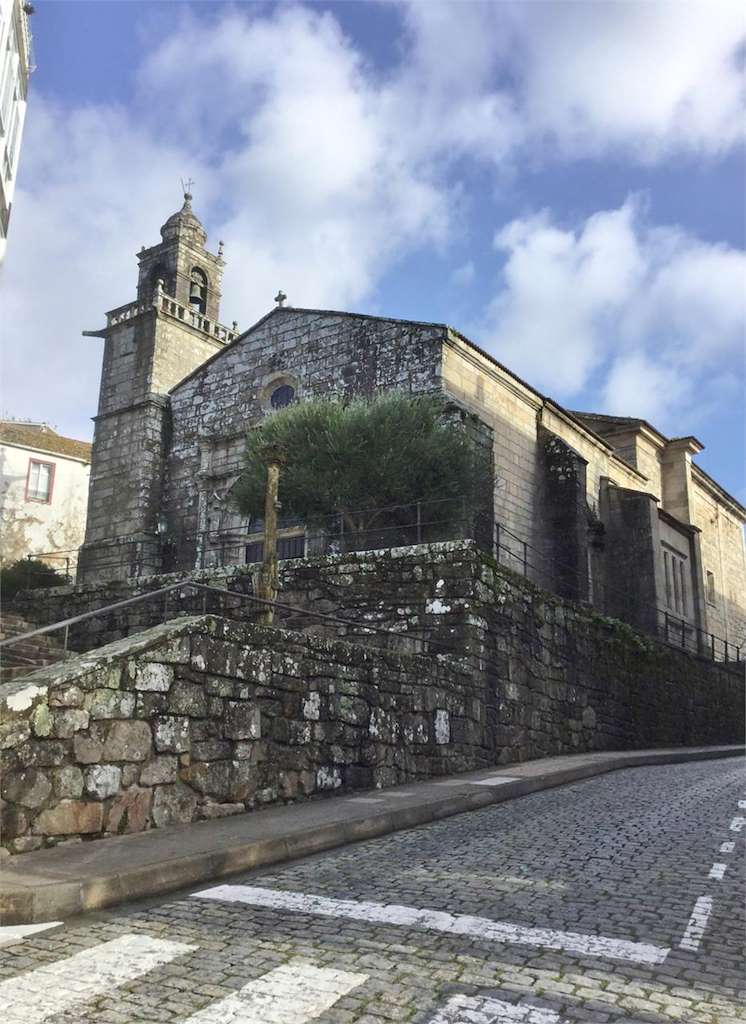 Iglesia de Santiago de Carril en Vilagarcía de Arousa