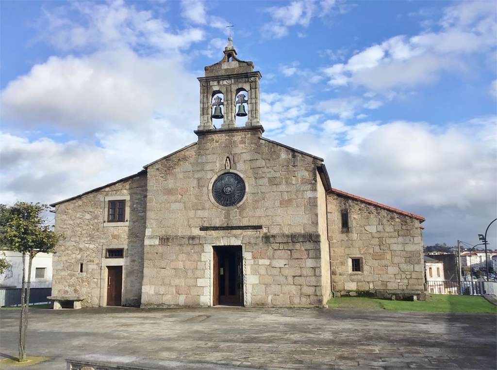Iglesia de Santiago de O Burgo en Culleredo