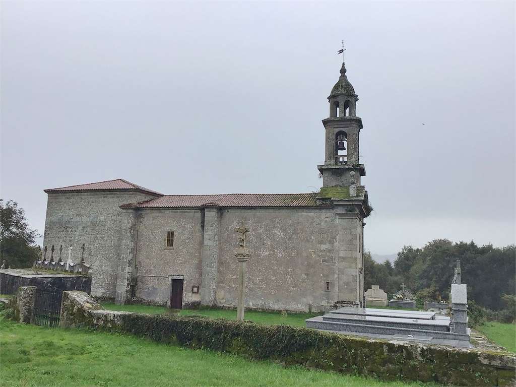 Iglesia de Santiago de Sobrecedo en Taboada