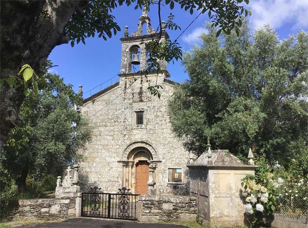 Iglesia de Santo André de Órrea en Agolada