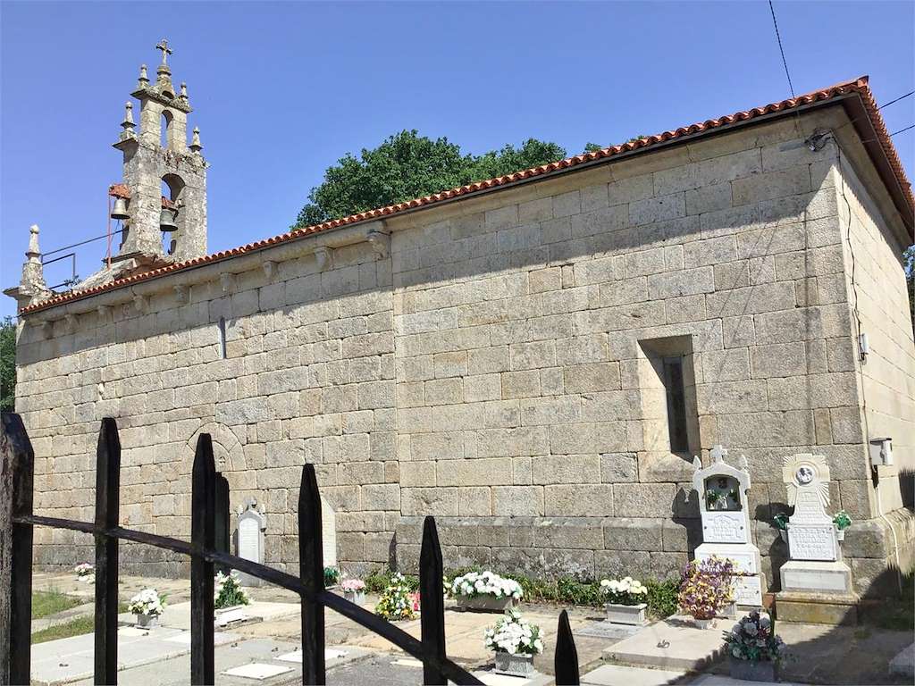 Iglesia de Santo André de Piñeira Seca en Xinzo de Limia