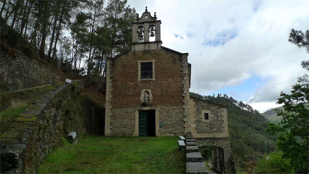 Iglesia de Santo Estevo de Chouzán en Carballedo