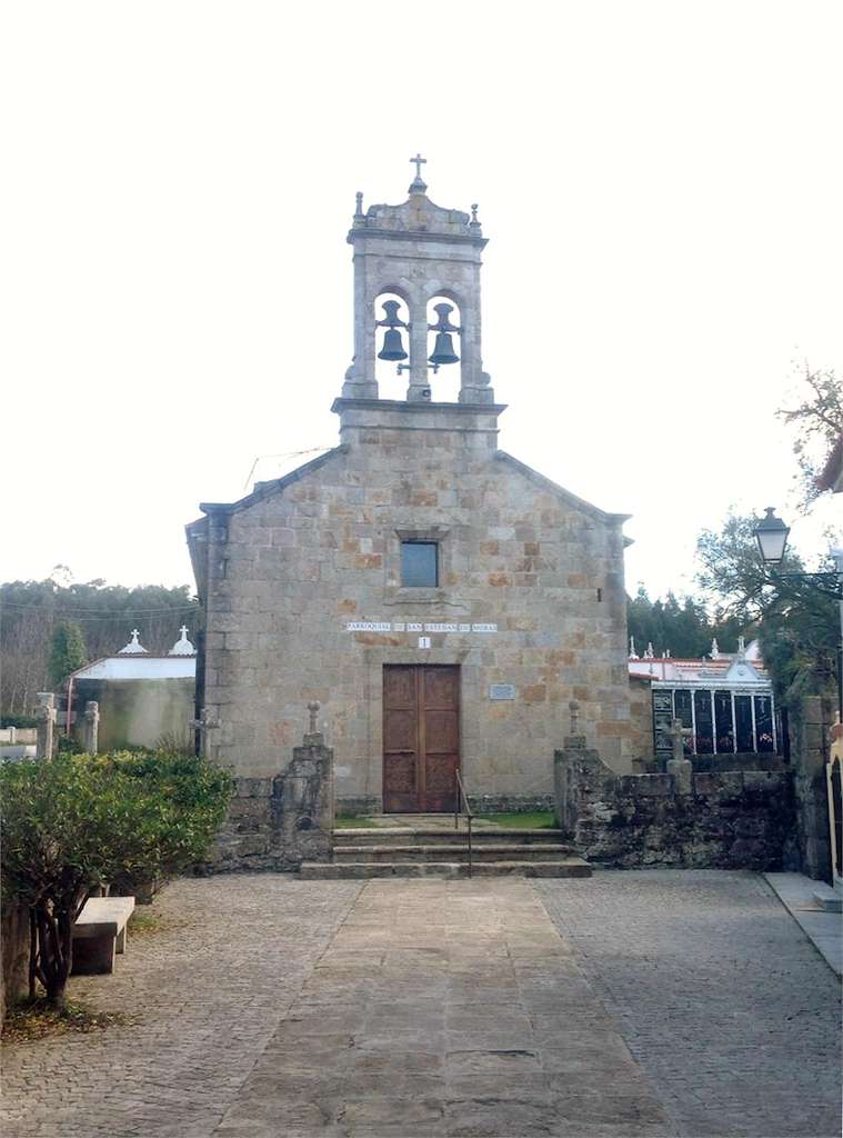 Iglesia de Santo Estevo de Morás en Arteixo