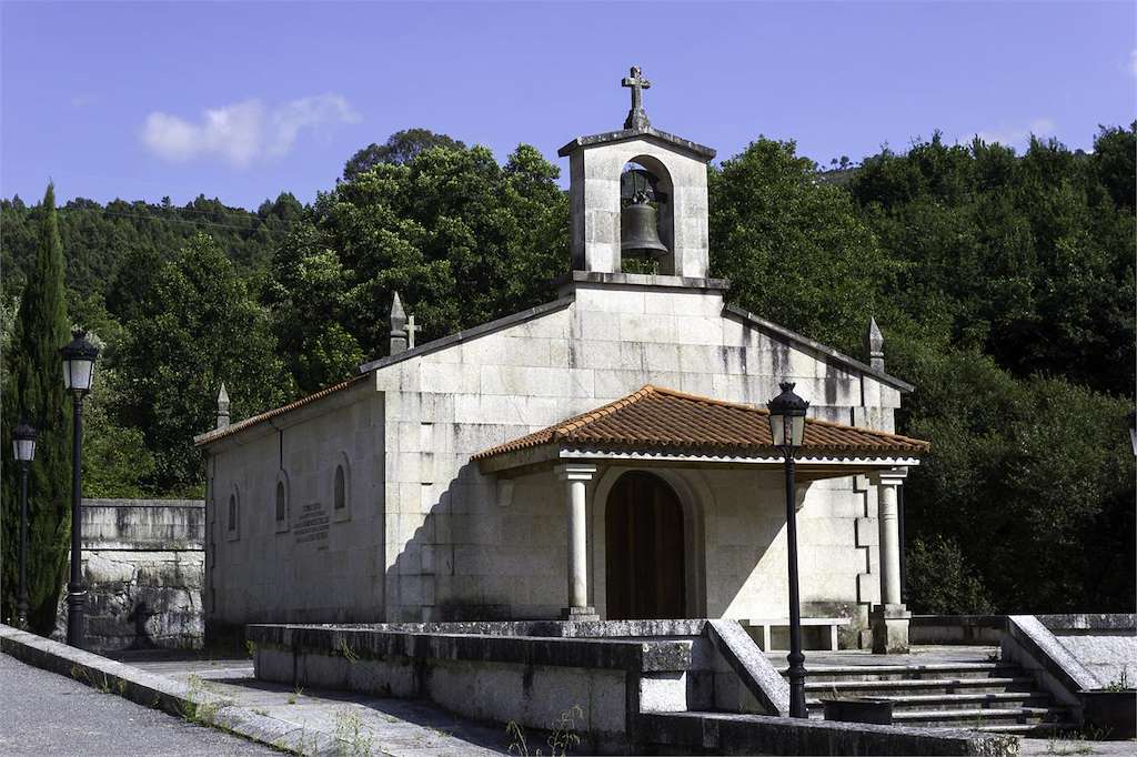 Iglesia Nuestra Señora de Fátima en Padrenda