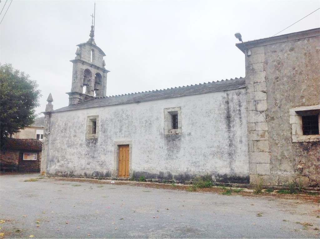 Iglesia San Lourenzo de Árbol en Vilalba