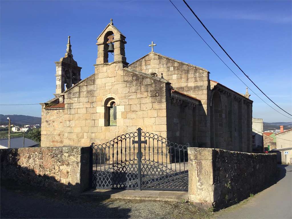 Iglesia San Tirso de Oseiro en Arteixo