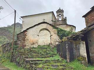 Iglesia San Xoán de Os Vaos