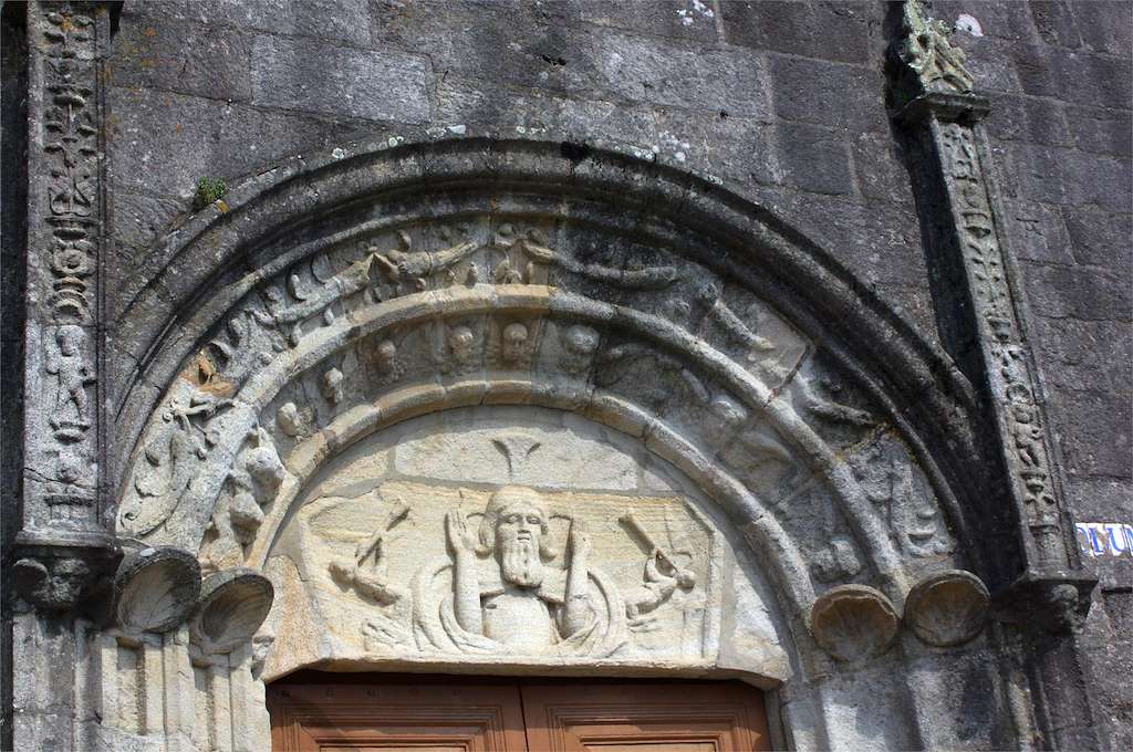 Iglesia Santa Columba en Rianxo