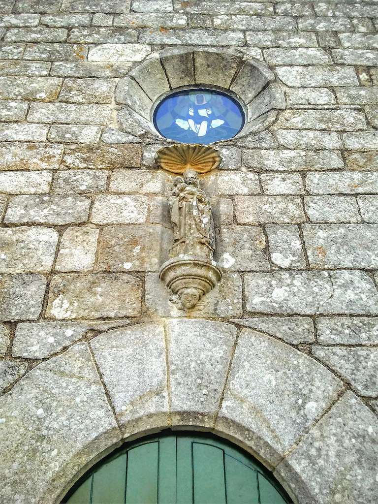 Iglesia Santa María Adina de Portonovo en Sanxenxo