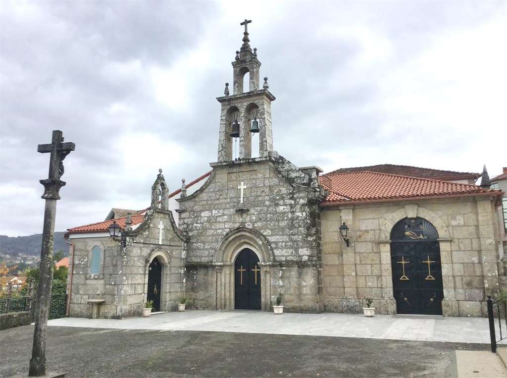 Iglesia Santiago de Arcade en Soutomaior